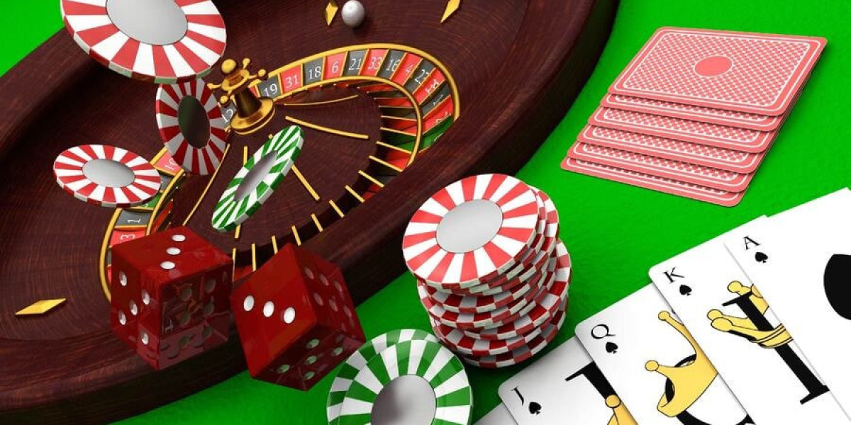 Bet, Bluff, and Baccarat: Navigating the Online Table with Flair!